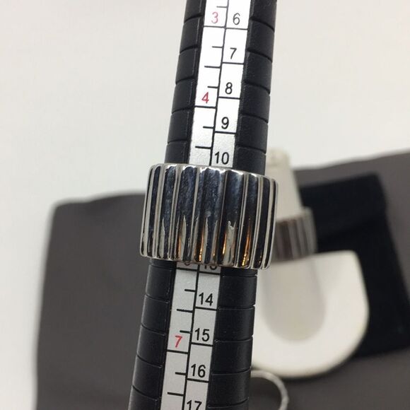 NWT Rebecca Minkoff Multi Finger Silver Tone Rings *slight tarnishing* - Picture 5 of 13